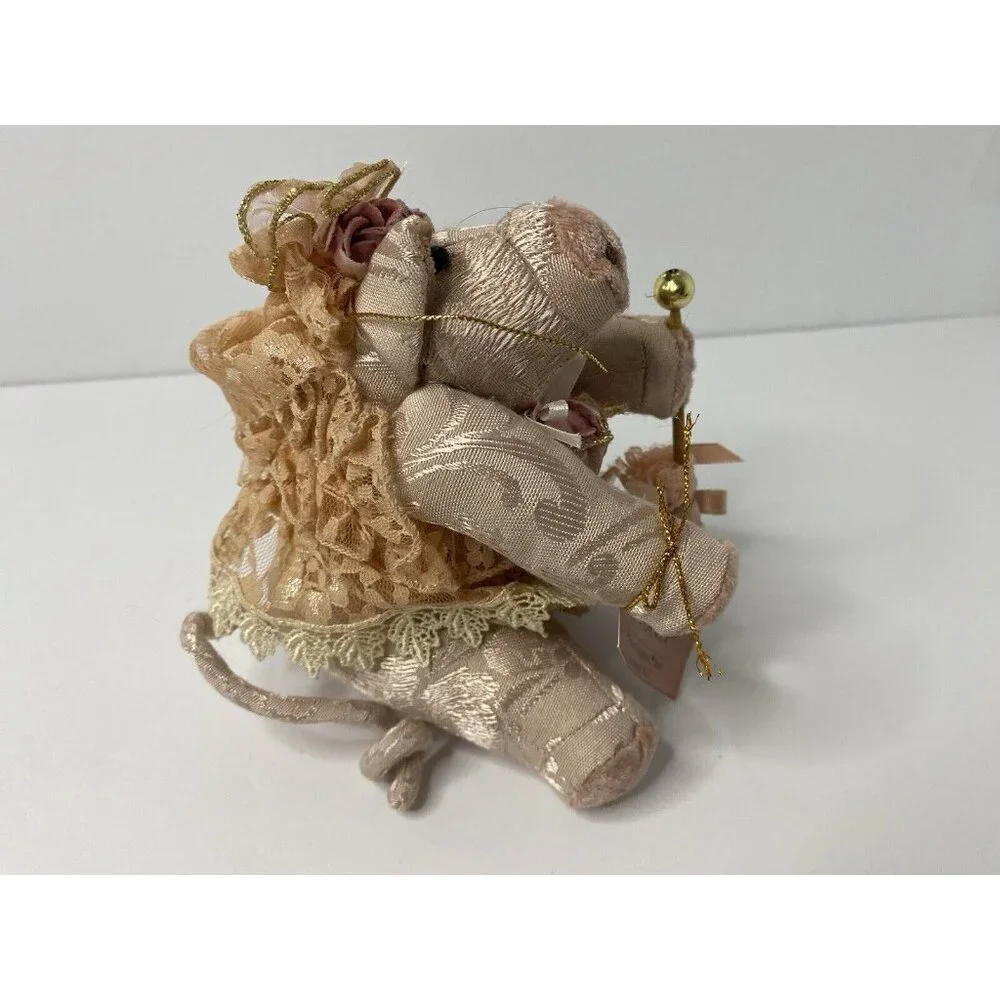 Babette Pig Doll Plush Figurine Dainty Dames Collection Lakewood‎ Pink stuffed